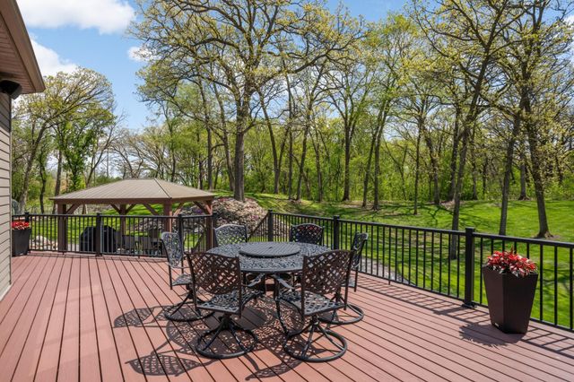679 Oakgreen Avenue Court N, West Lakeland Twp, MN 55082