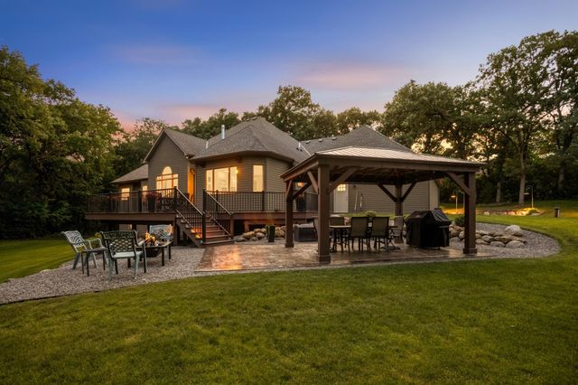 679 Oakgreen Avenue Court N, West Lakeland Twp, MN 55082