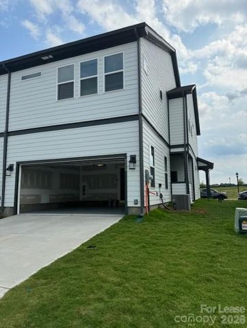 5724 Runnel Way, Harrisburg, NC 28075