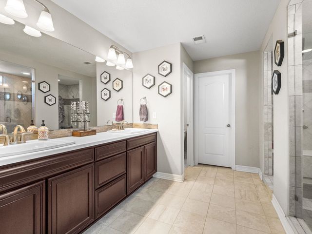 5173 Longs Peak Street, Brighton, CO 80601