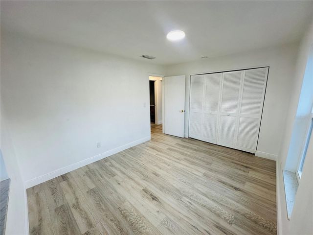 1491 LANDOVER AVENUE, Deltona, FL 32725