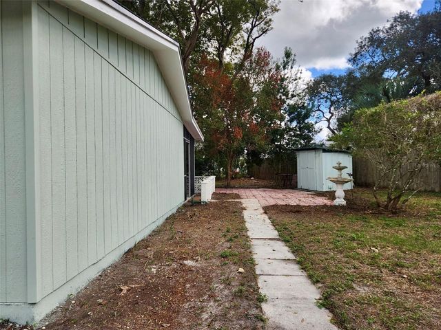 1491 LANDOVER AVENUE, Deltona, FL 32725