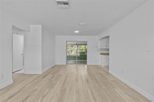 1491 LANDOVER AVENUE, Deltona, FL 32725