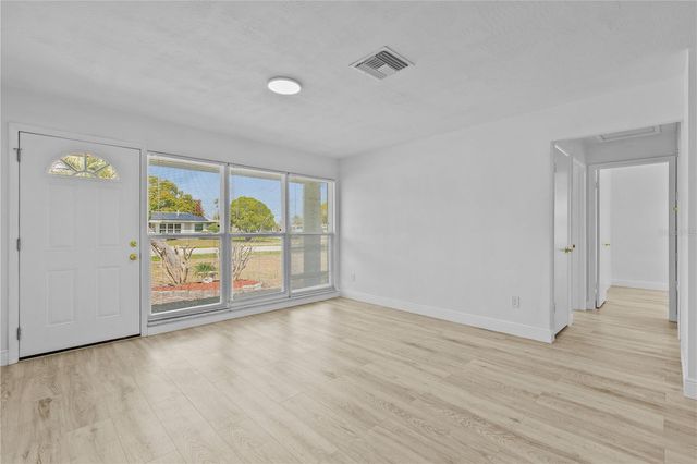 1491 LANDOVER AVENUE, Deltona, FL 32725