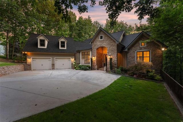 746 Plum Lane, Clarkesville, GA 30523