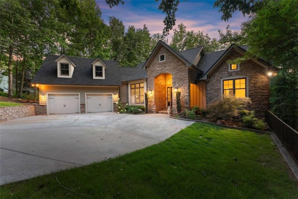 746 Plum Lane, Clarkesville, GA 30523