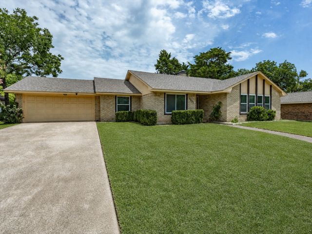 1327 Big Stone Gap Road, Duncanville, TX 75137