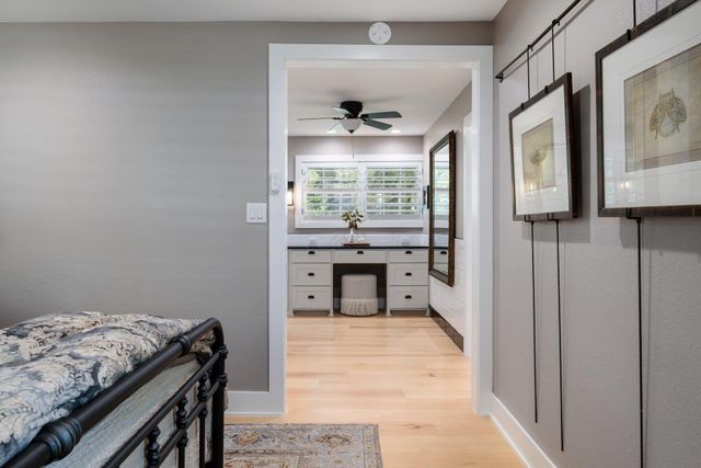 10229 Oliver DR, Austin, TX 78737