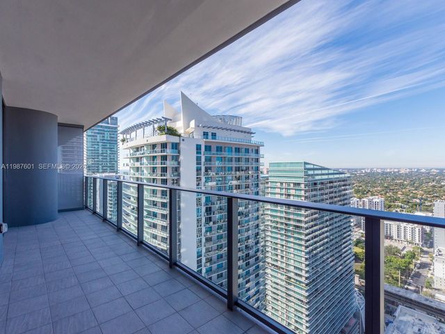 1000 Brickell Plz 4104, Miami, FL 33131