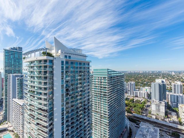 1000 Brickell Plz 4104, Miami, FL 33131