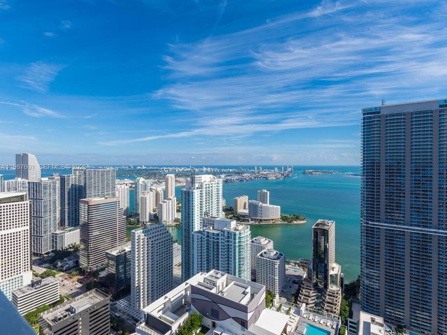 1000 Brickell Plz 4104, Miami, FL 33131