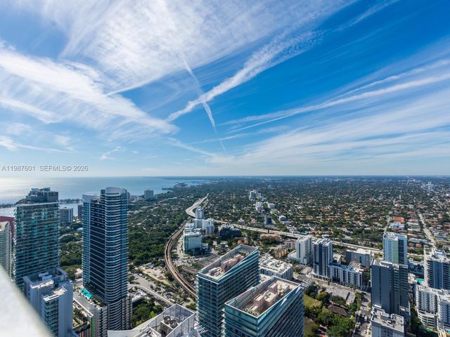 1000 Brickell Plz 4104, Miami, FL 33131