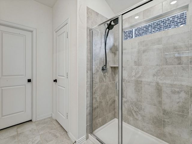 5513 Baker Creek Road, Fort Worth, TX 76126