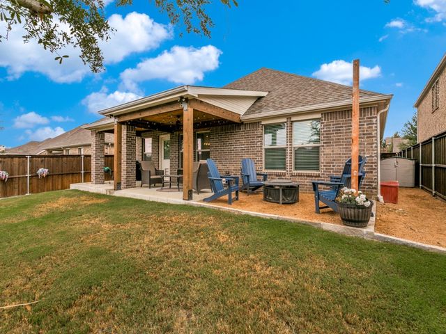 5513 Baker Creek Road, Fort Worth, TX 76126