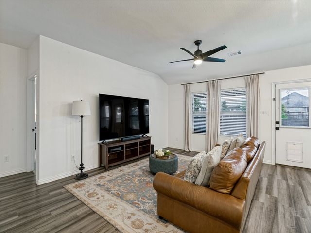 5513 Baker Creek Road, Fort Worth, TX 76126