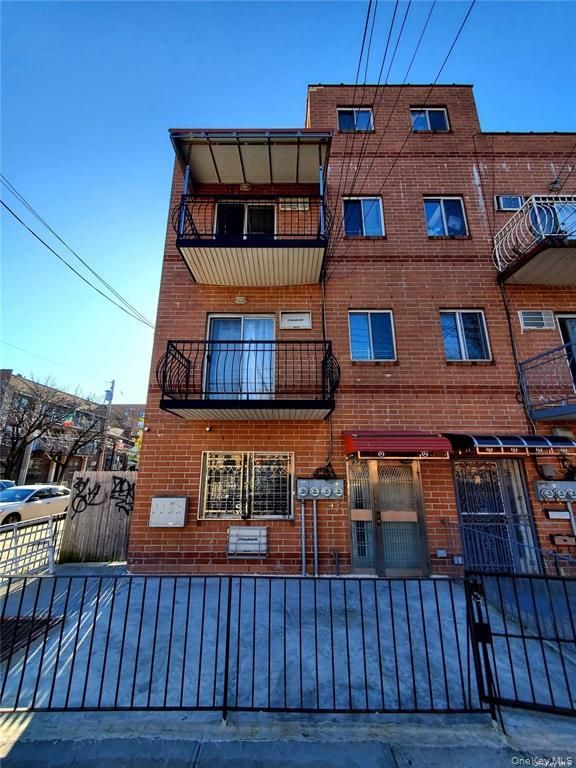 87-86 52nd Avenue, Elmhurst, NY 11373