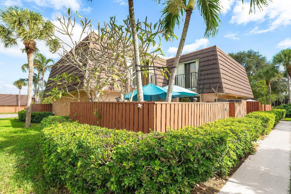 2029 20th Court 65d, Jupiter, FL 33477