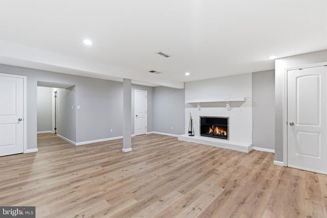 5822 EAST AVE, Baltimore, MD 21206