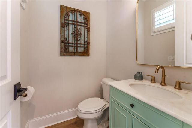 225 Briscoe Way, Alpharetta, GA 30009