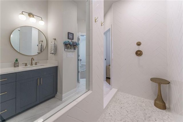 225 Briscoe Way, Alpharetta, GA 30009