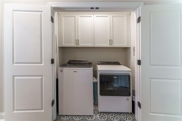 225 Briscoe Way, Alpharetta, GA 30009