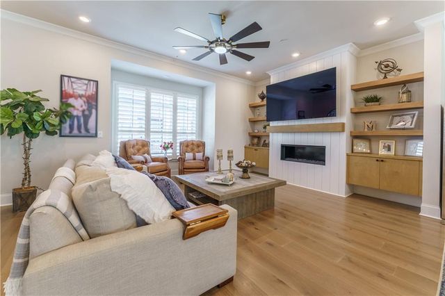 225 Briscoe Way, Alpharetta, GA 30009