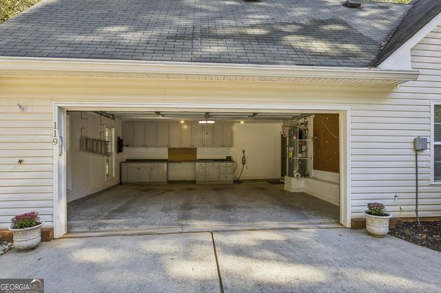 119 Summer Leigh Drive, Stockbridge, GA 30281
