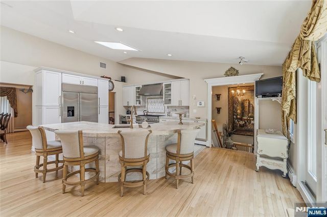 136 Willow Drive, Old Tappan, NJ 07675