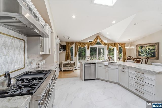 136 Willow Drive, Old Tappan, NJ 07675
