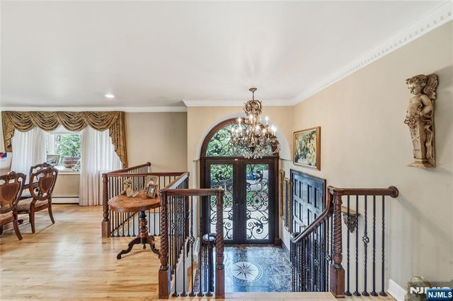 136 Willow Drive, Old Tappan, NJ 07675
