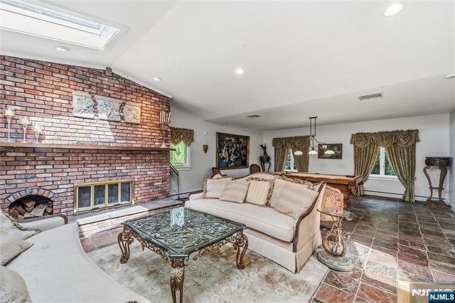 136 Willow Drive, Old Tappan, NJ 07675