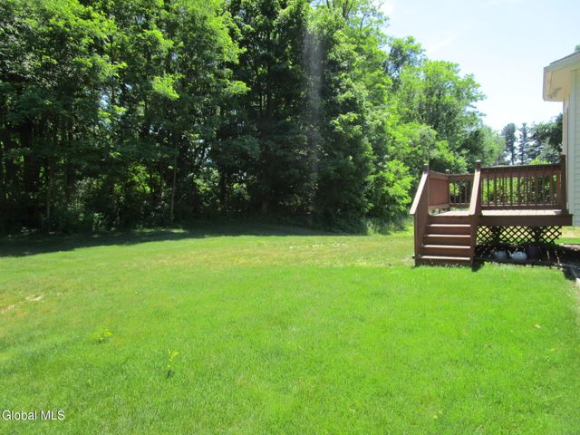 1000 Kingswood Court, Rotterdam, NY 12303