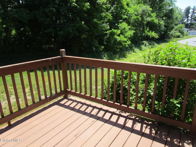 1000 Kingswood Court, Rotterdam, NY 12303