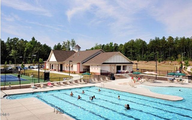 2511 Kestrel Heights Court, Durham, NC 27703