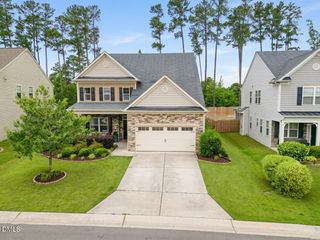 2511 Kestrel Heights Court, Durham, NC 27703