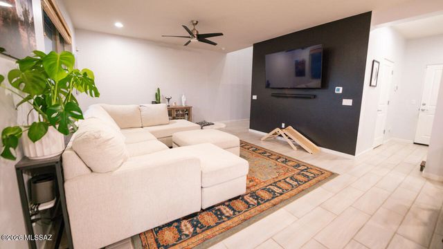 10381 E Painted Turtle Lane, Tucson, AZ 85747