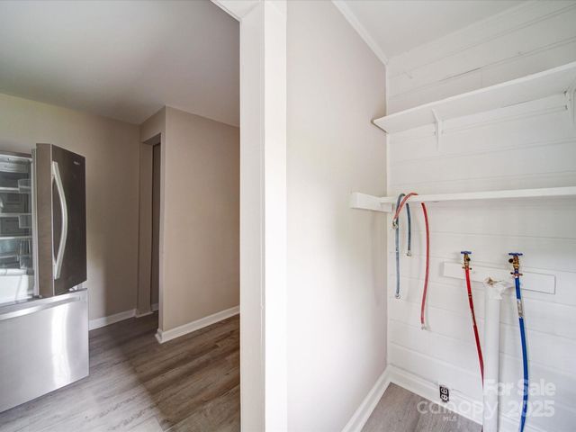 2123 W Sixth Avenue, Gastonia, NC 28052