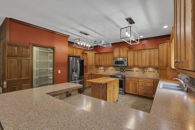 7247 Liberty Church Road, Johnstown, OH 43031