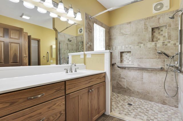 7247 Liberty Church Road, Johnstown, OH 43031