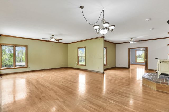 7247 Liberty Church Road, Johnstown, OH 43031