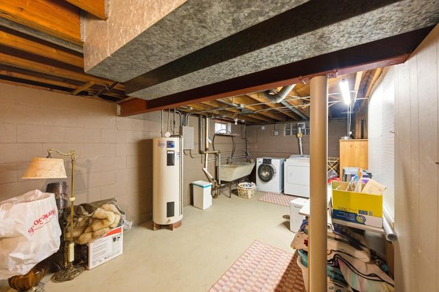 5751 S 22nd STREET, Milwaukee, WI 53221