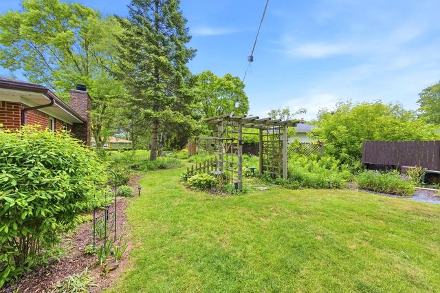 5751 S 22nd STREET, Milwaukee, WI 53221