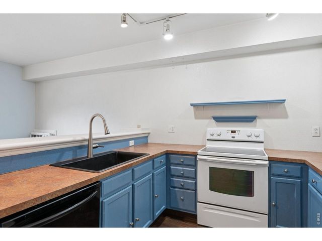 2610 Iris Ave 105, Boulder, CO 80304