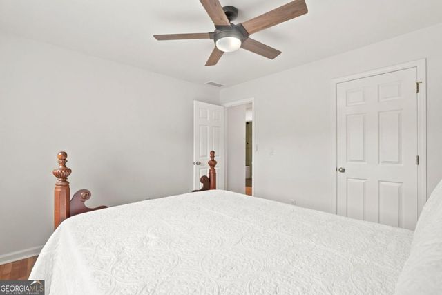 3010 Wellcrest Drive NW, Kennesaw, GA 30152