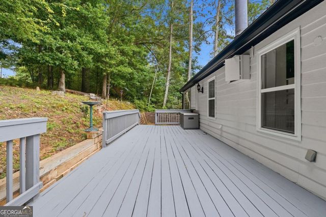 3010 Wellcrest Drive NW, Kennesaw, GA 30152