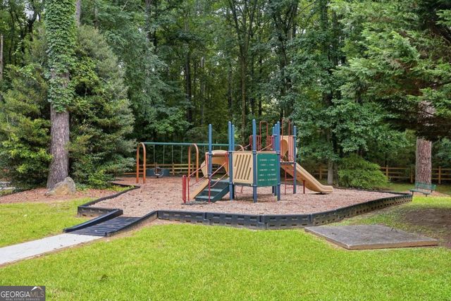3010 Wellcrest Drive NW, Kennesaw, GA 30152