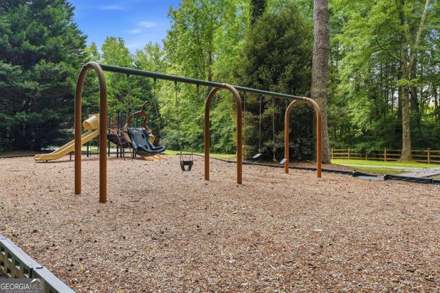 3010 Wellcrest Drive NW, Kennesaw, GA 30152