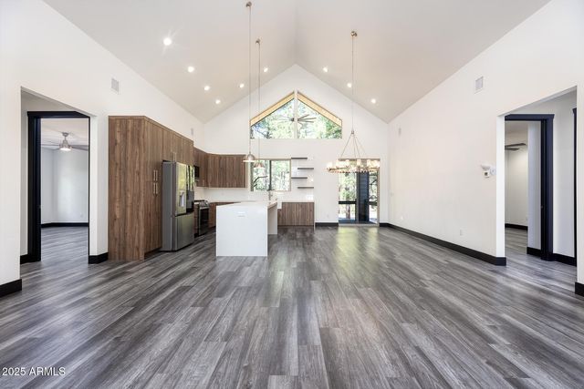 50 S BENCH Circle, Show Low, AZ 85901