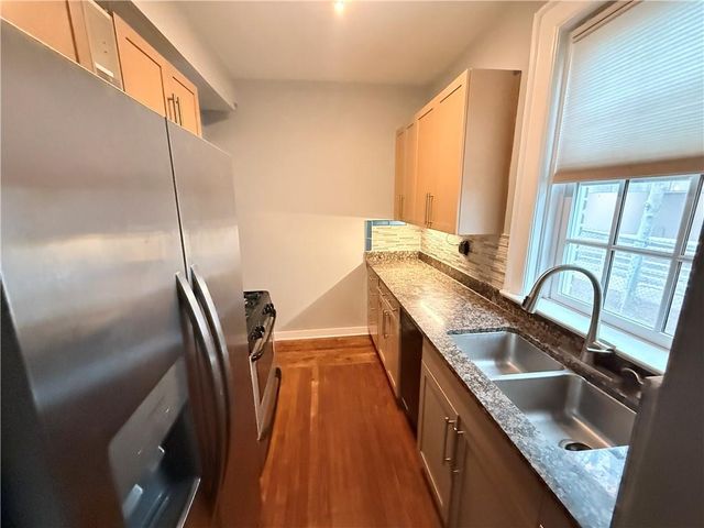 61 16th Street 4, Atlanta, GA 30309