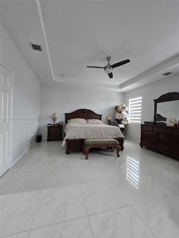 11629 SW 236th St, Homestead, FL 33032